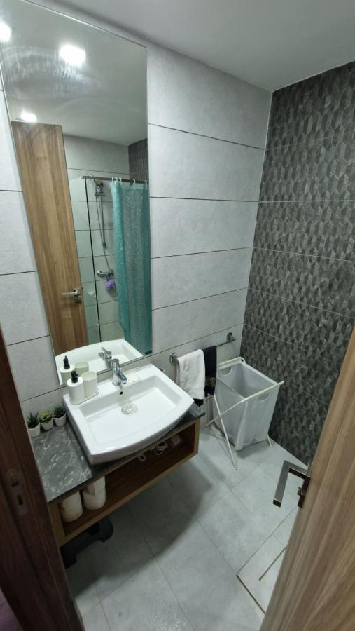 Cosy Appartement Au Centre De Casablanca Eksteriør bilde